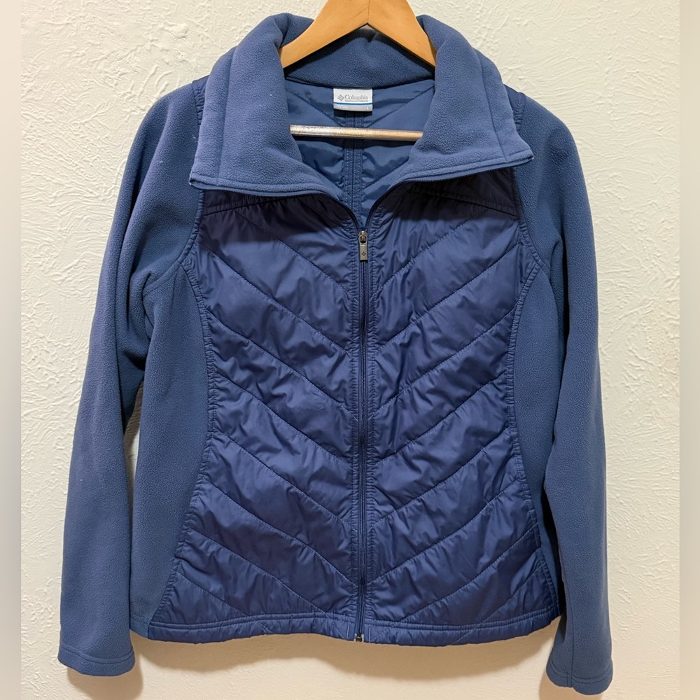 Columbia Women's Navy Puffer Jacket